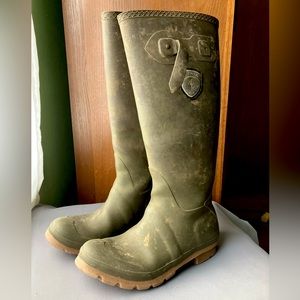 *donating soon* Used Kamik Jennifer rain boots, sz 7